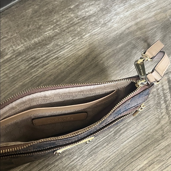 Michael Kors Dark Brown Checkered Wristlet - Picture 6 of 7